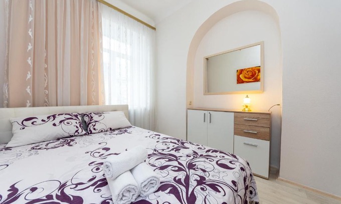 Verkhnie Misto Apartamento | вулиця 20г,Мала Житомирська