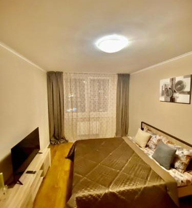 Dniprovs'kyi District Apartamento | В 2 хвилинах від метро супер видова ТЦ Проспект Серце МВЦ Ожоговий центр