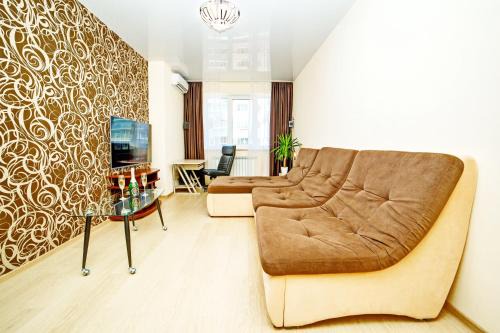 Sukhinovka Apartamento | Двокімнатна квартира у мікрорайоні Садовий Мережа Alex Apartments Документи для відряджень ФОП 3 група