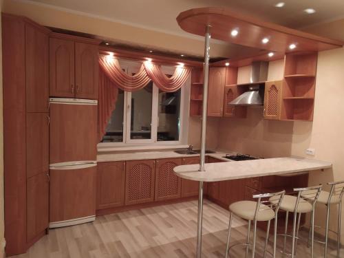 Brovary Apartamento | Двухкомнатная квартира с кухней студией Бровары.