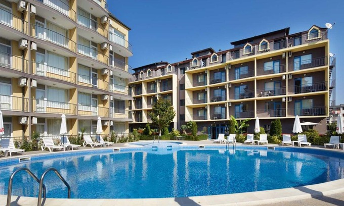 Sunny Beach Apartamento | Жасмин клуб
