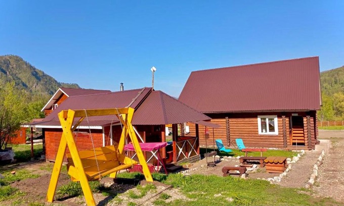 Nizhnekayancha Cabina | Золотые горы
