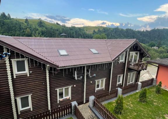 Yasinya Apartamento | Карпатська Криївка