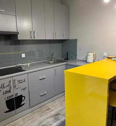 Khmelnitskiy Apartamento | Квартира подобово