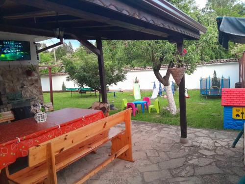 Elena Casa | Къща за гости Еленска свежест