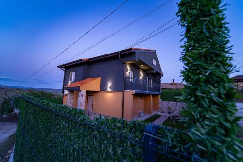 Hisarja Casa | Къща за гости Катлея
