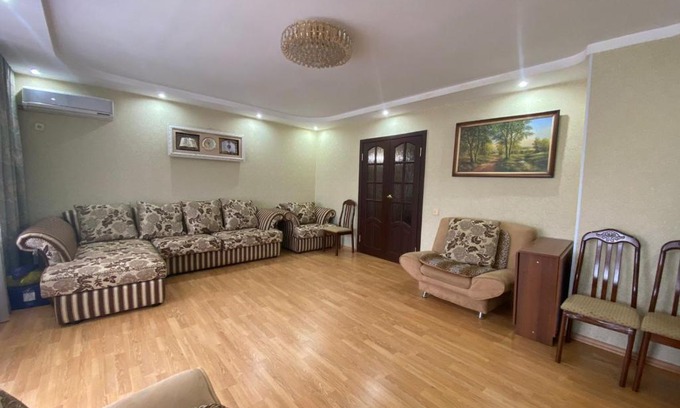Uralsk Apartamento | Ларина 2/2