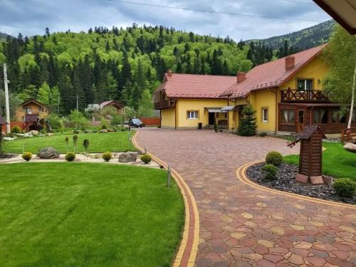 Mykulychyn Casa | Ластівчине гніздо