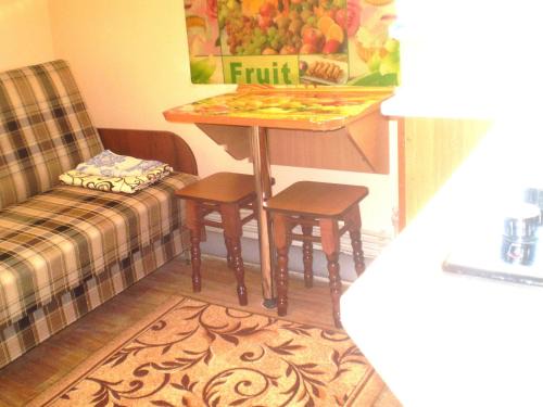 Mykolaiv Apartamento | МИНИ СТУДИЯ центр Николаева Соборной-Макарова Макдональдс WI-FI 1 диван 2 этаж