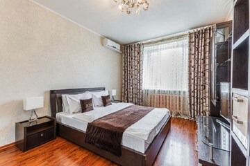 Besarabka Casa | Модные апартаменты с двумя спальнями и гидромассажной ванной панорамный вид.