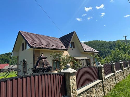 Snidavka Casa | Намисто House