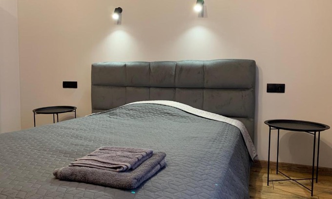 Kosuv Stary Apartamento | Нові Loft Апартаменти 5 (центр-залізничний вокзал)
