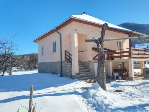 Kyustendil Casa | Осоговска Бистрица