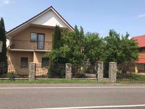 Pilipets Casa | Перлина