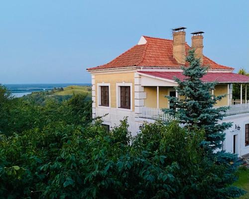 Verem'ya Complejo | ПростоРа Нагірна