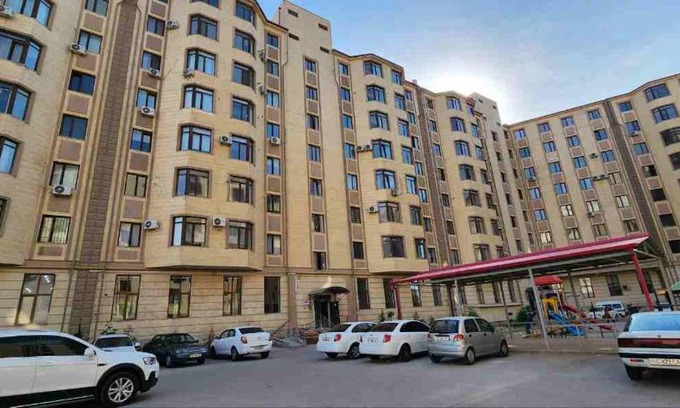 Samarkand Apartamento | РОСКОШНОЕ РАЗМЕЩЕНИЕ В 3-КОМНАТНОЙ КВАРТИРЕ В ОХРАНЯЕМОМ РАЙОНЕ НА УДОБНОМ РАССТОЯНИИ ДО Ж/Д ВОКЗАЛА, АЭРОПОРТА И ЦЕНТРА ГОРОДА.