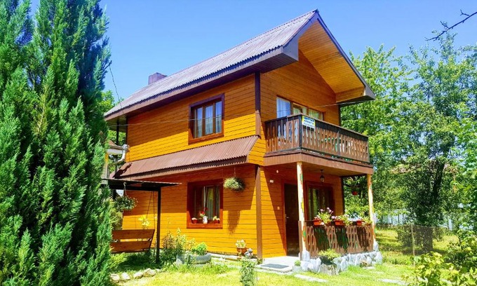 Yaremche Casa | Садиба Гуцулка Ксеня