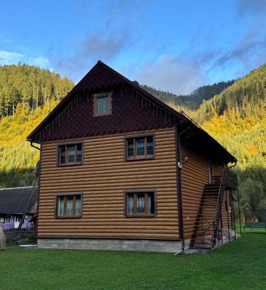 Synevyrska Polyana Casa | Садиба у Софійки