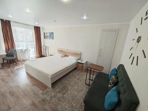 Kostanay Apartamento | Светлые и уютные апартаменты с выходом в центральный парк