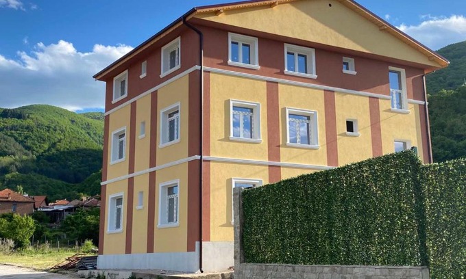 Belovo Casa | Семеен Хотел Сестримо