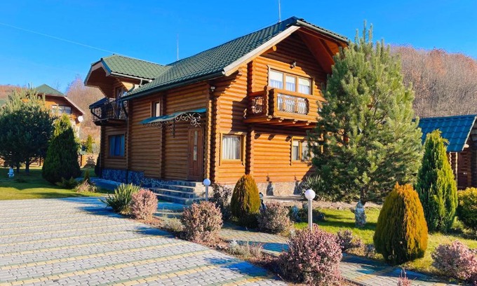Polyana Casa | Сонячний Лаз