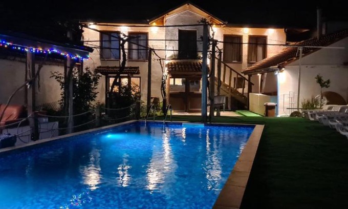 Hisarja Casa | стаи за гости Никол