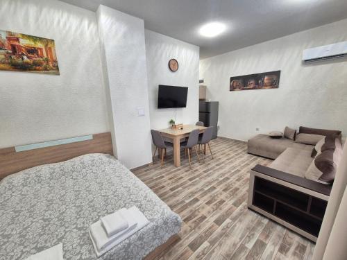 Pomorie Apartamento | Студио Лазур Поморие
