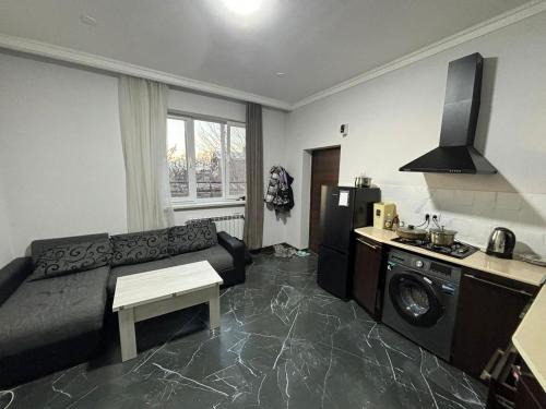 Nor-Nork Apartamento | Уютный комфортный дом со своим садом