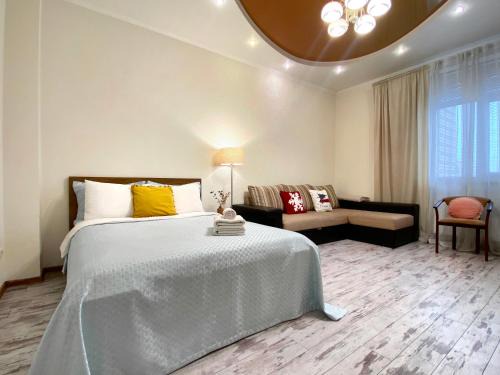 Dniprovs'kyi District Apartamento | Чарівна, простора квартира в 2хв від МВЦ, Лівобережна