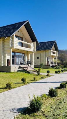 Izki Casa | Чотири сезони
