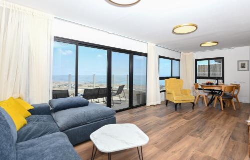 Nof Kinneret Apartamento | נוף העמק - דירה מהממת עם נוף עוצר נשימה וממ"ד