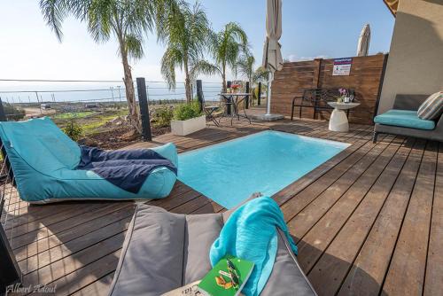 Kela Alon Chalet De Esquí | נוף 26 - סוויטות עם בריכה פרטית