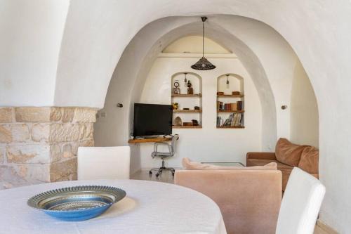 Safed Old City Casa | שלווה בעיר העתיקה - Peace in the heart of the old city