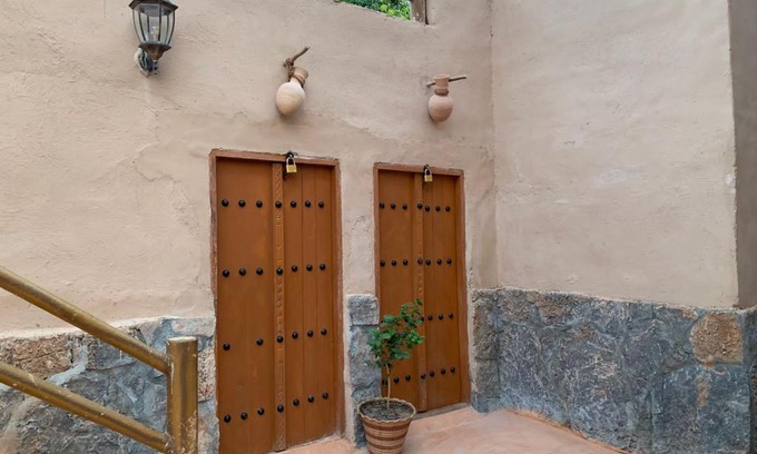 Al Hamra Hostal | بيت نُزل السلام التراثي Bait Salam Inn