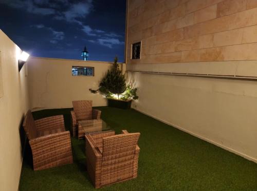 Taif Apartamento | جناح فاخر بوصول ذاتي وفناء مطل