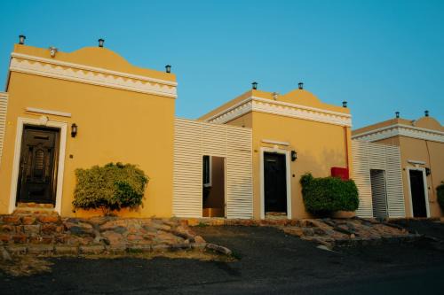 Al Hada Chalet De Esquí | شاليهات نوافل الذهبية GOLDEN NAWAFEL chalets