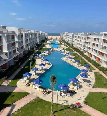 Al-Burulus Apartamento | شاليه جديد في مارينا دلتا لاجونز