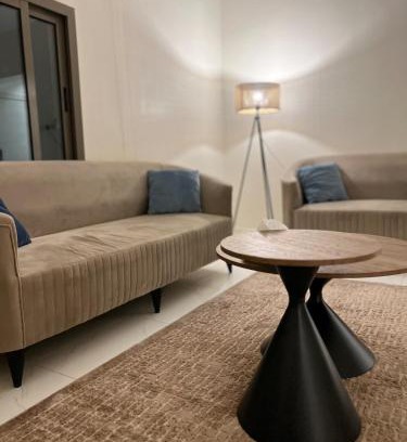 Al Kharj Apartamento | شقة بصالة جلوس وغرفه نوم