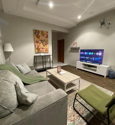 Tabuk Apartamento | شقة بغرفتي نوم بالقرب من المطار