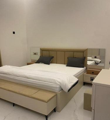 Hafr Al Batin Apartamento | شقة غرفتين وصالة دخول ذكي شارع تجاري