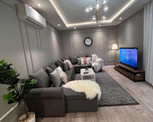 Riyadh Apartamento | شقة فخمة بغرفتين نوم Lovely 2-bedrooms rental unit