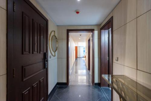 Cairo Apartamento | شقة فندقية كبيرة بفندق هلTون المعادي Tower Resident Apartment