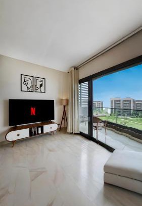Madinaty Apartamento | شقة فندقية هادئة بأطلالة بانوراما على الحديقة