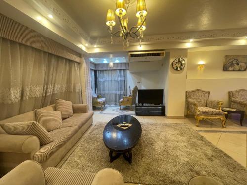 Agouza Apartamento | شقق فندقية