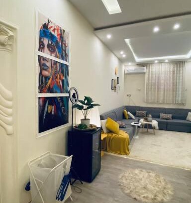 Buraydah Apartamento | شقه فاخرة وهاديه