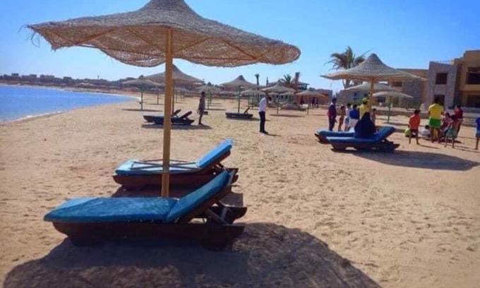 Zafarana Chalet De Esquí | قرية لاجولي مارينا العين السخنه