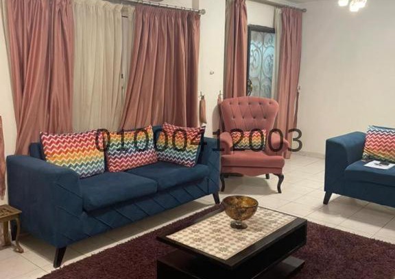 New Cairo Apartamento | للايجار شقة مفروشة بحديقة خاصة بالرحاب التجمع