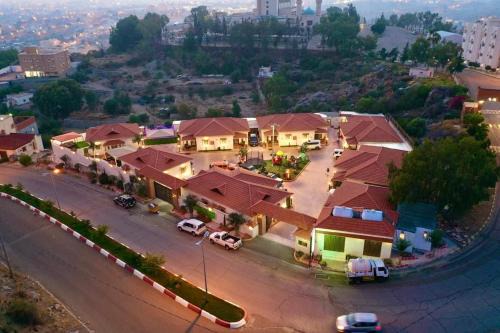 Baljurashi Casa | مدينة الحدائق لبيوت العطلات شاليهات