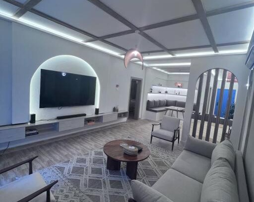 Al Kura Apartamento | منتجع وشاليه سيال السياحي