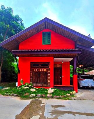 Si Racha Chalet De Esquí | คีรีนคร บางพระ รีสอร์ท